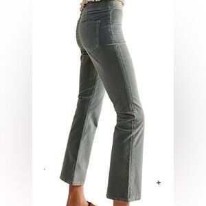 Free People In My Feelings velvet crop pants, size Small